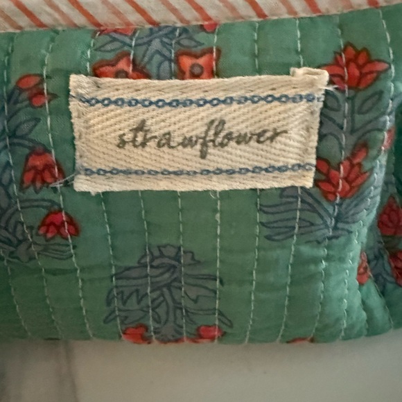 Strawflower Cosmetic Bag size small NWT - Picture 3 of 5